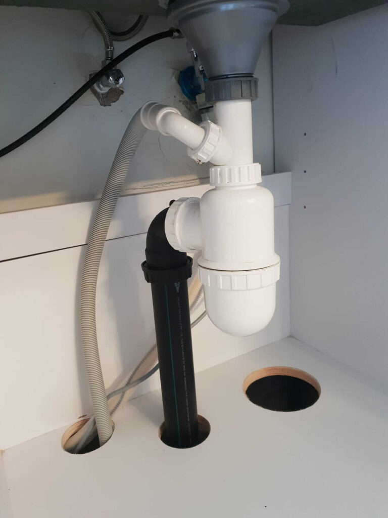 אינסטלטור יצאת צדיק בתל אביב (1)