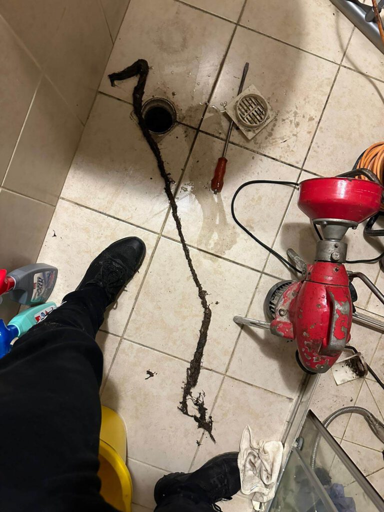 פתיחת סתימה ברמת גן